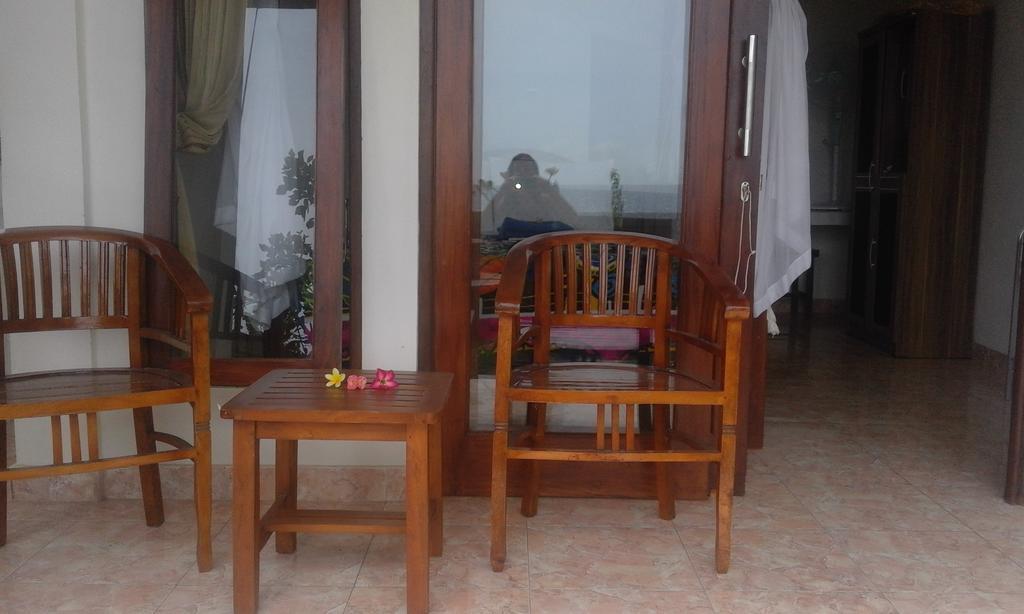 Sudi Homestay Amed Extérieur photo