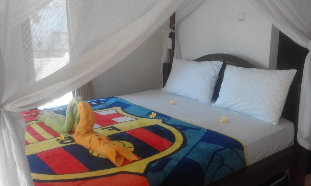 Sudi Homestay Amed Extérieur photo